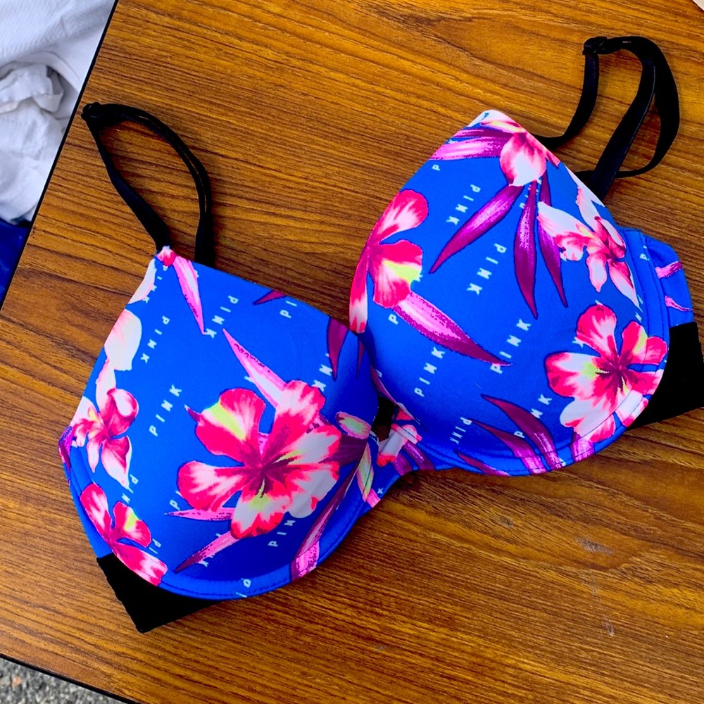 32D PINK bra